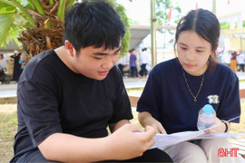 Ngày thi đầu tiên nhiều cảm xúc của thí sinh Hà Tĩnh