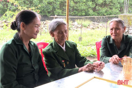Vẹn nguyên ký ức được gặp Bác Hồ