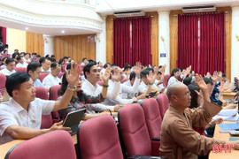 Bế mạc Kỳ họp thứ 30, HĐND tỉnh Hà Tĩnh khóa XVIII