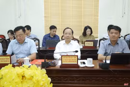 Bí thư Tỉnh ủy Nguyễn Duy Lâm tiếp công dân định kỳ tháng 4