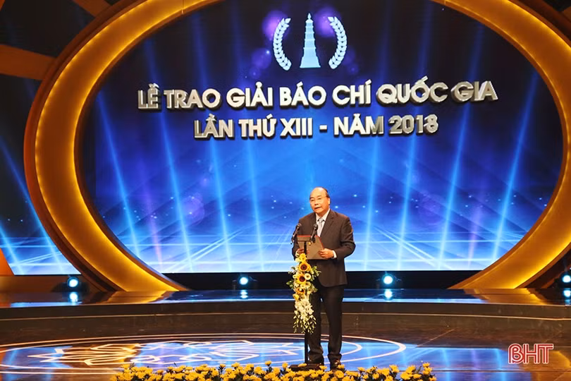 Báo Hà Tĩnh nhận giải C - Giải Báo chí quốc gia lần thứ XIII