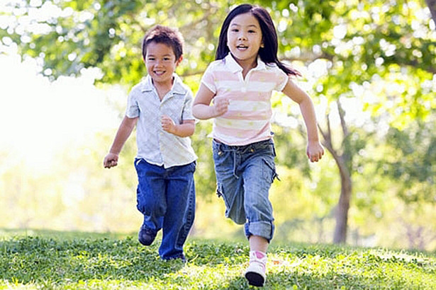 Phòng bệnh thường gặp mùa nắng nóng ở trẻ ảnh 1 Phòng bệnh thường gặp mùa nắng nóng ở trẻ