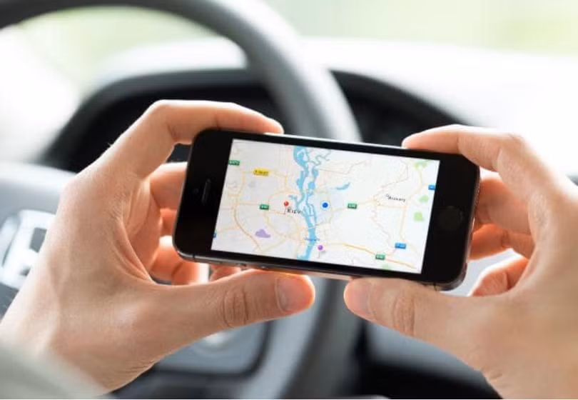 Google thử nghiệm tính năng cảnh báo du khách khi taxi “đi lạc”