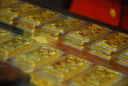 Giá vàng vượt 39 triệu đồng