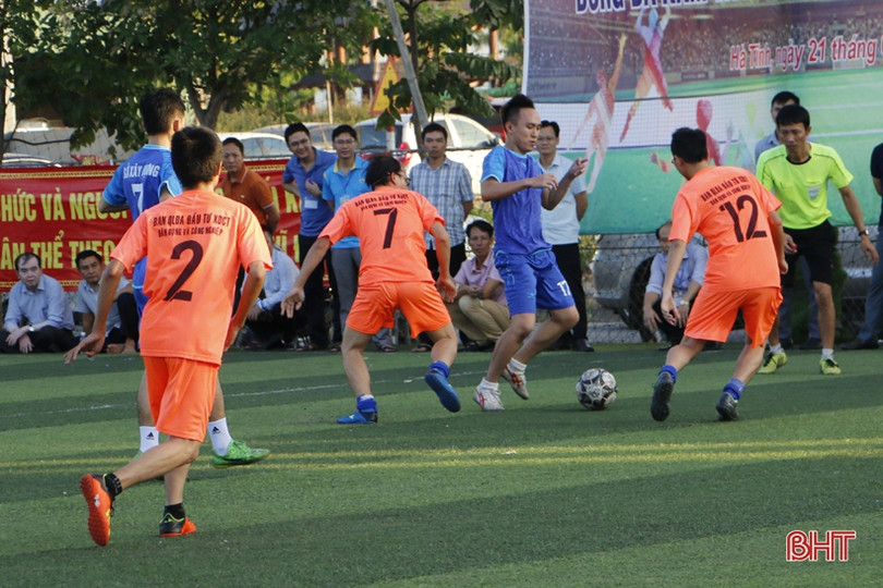 Tranh tài Hội thao thi đua Khối Kinh tế - Kỹ thuật Hà Tĩnh