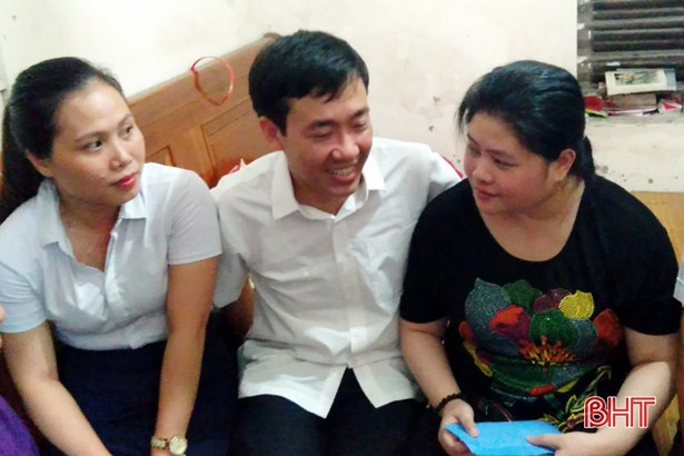 K51 THPT Phan Đình Phùng gây quỹ từ thiện hơn 100 triệu đồng