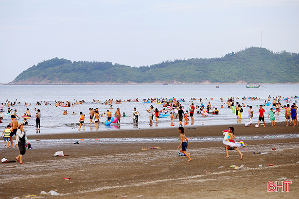 Hà Tĩnh đón hơn 1 triệu lượt khách du lịch trong 6 tháng đầu năm