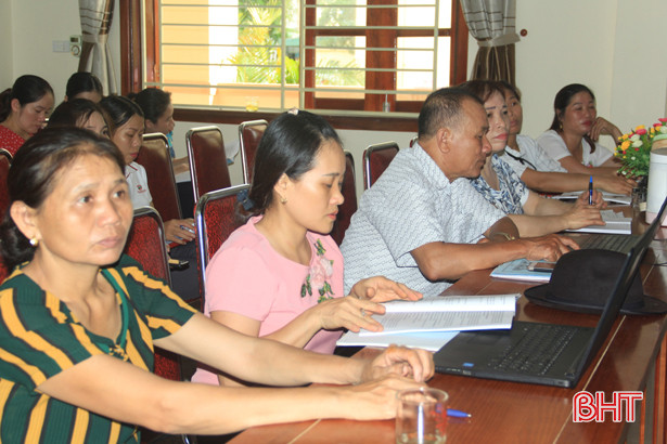 Nâng cao kỹ năng công nghệ thông tin cho người dân vùng biển