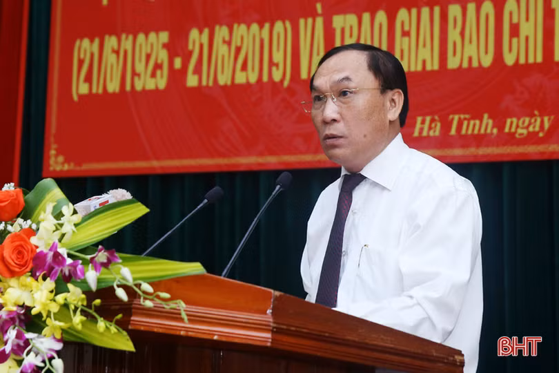 Hà Tĩnh gặp mặt các cơ quan báo chí và trao Giải Báo chí Trần Phú năm 2018