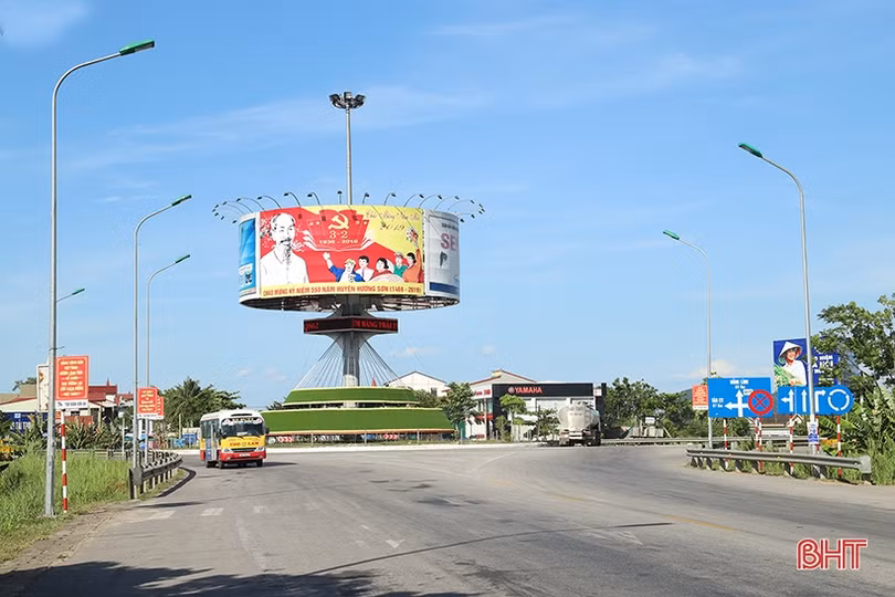 Nhiều công trình điểm nhấn chào mừng 550 năm thành lập huyện Hương Sơn