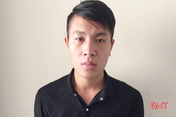 Rượu vào, gặp người là… đánh!