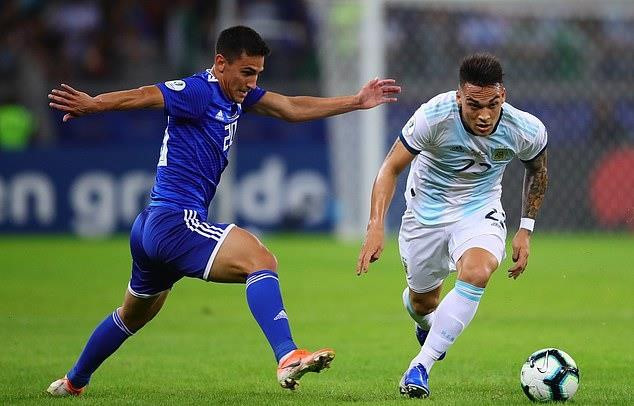 Nội bộ tuyển Argentina bất ổn sau trận hòa Paraguay