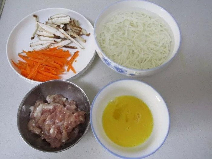 Trời nóng nấu bát súp nấm đậu chua “giải nhiệt” nhanh chóng