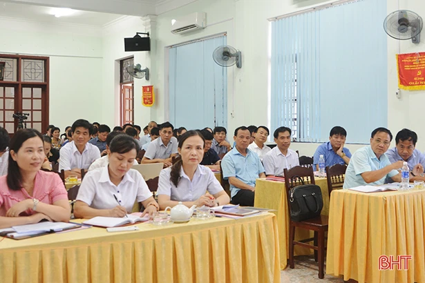 Sở LĐ-TB&XH Hà Tĩnh vinh danh 13 điển hình học tập và làm theo Bác Hồ