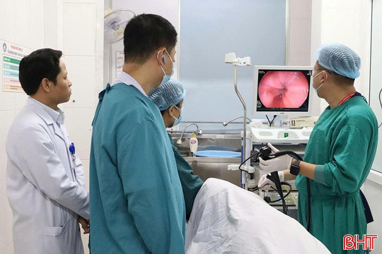 Thiếu bác sĩ - cần chính sách đủ mạnh và bền vững