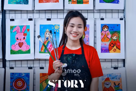 Tôi dạy trẻ vẽ tranh về ngày Giải phóng miền Nam