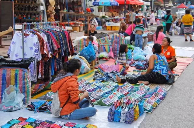 10 khu chợ đêm nổi tiếng nhất thế giới