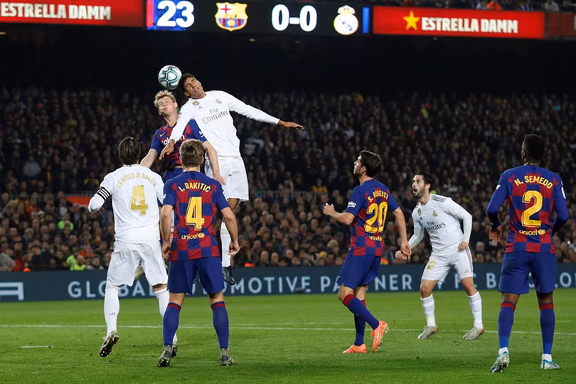 Nhận định vòng 18 La Liga: Vẫn là chuyện riêng của Barca, Real