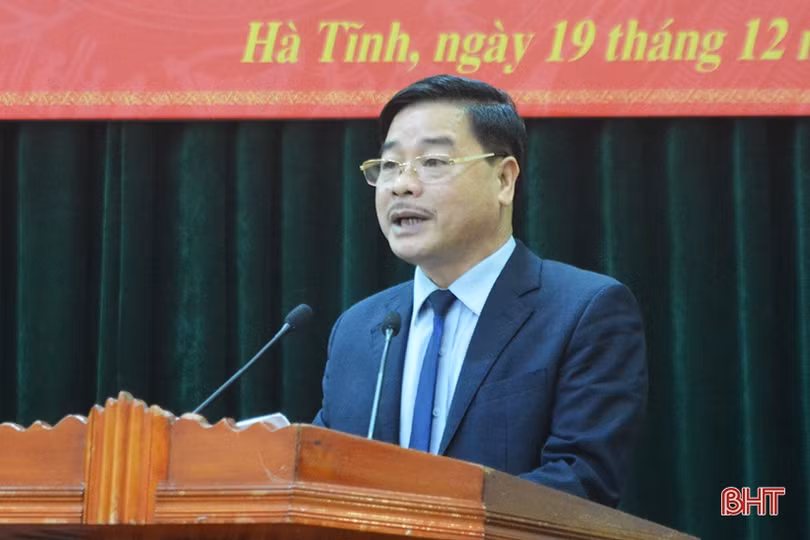 Hà Tĩnh trao giải Búa liềm vàng cấp tỉnh cho 26 tác phẩm xuất sắc