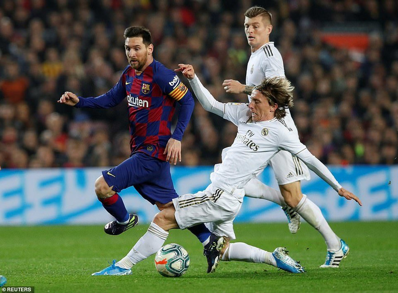 Trận siêu kinh điển Real Madrid vs Barcelona bất phân thắng bại