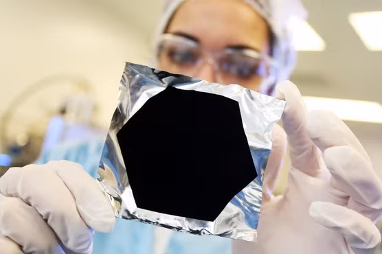 Quên Vantablack đi, đây mới là vật liệu tối nhất thế giới