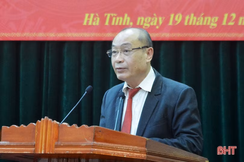 Hà Tĩnh trao giải Búa liềm vàng cấp tỉnh cho 26 tác phẩm xuất sắc