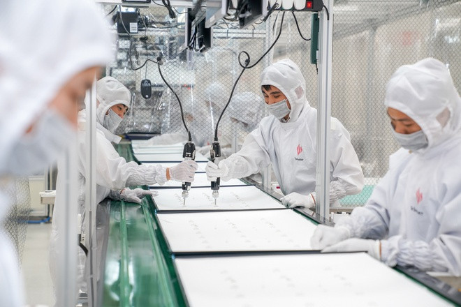 Khám phá dây chuyền sản xuất TV Vsmart