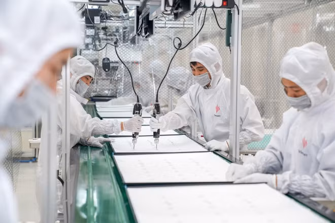 Khám phá dây chuyền sản xuất TV Vsmart