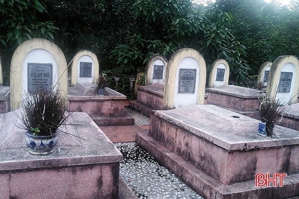 Cảnh tượng buồn ở Di tích lịch sử quốc gia Trường Cấp 2 Hương Phúc