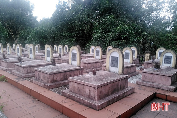 Cảnh tượng buồn ở Di tích lịch sử quốc gia Trường Cấp 2 Hương Phúc