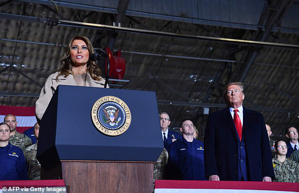 Ông Trump chính thức ký luật quốc phòng 738 tỉ USD, lập lực lượng không gian - Ảnh 2. Ông Trump chính thức ký luật quốc phòng 738 tỉ USD, lập lực lượng không gian