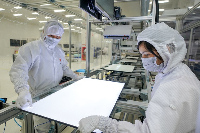 Khám phá dây chuyền sản xuất TV Vsmart