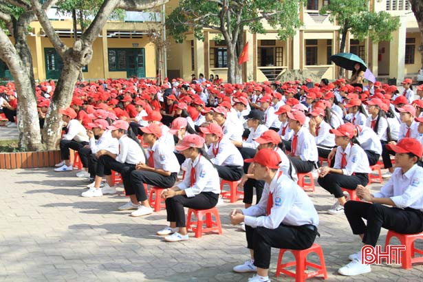Đặc sắc chương trình câu lạc bộ văn học lịch sử âm nhạc ở Nghi Xuân
