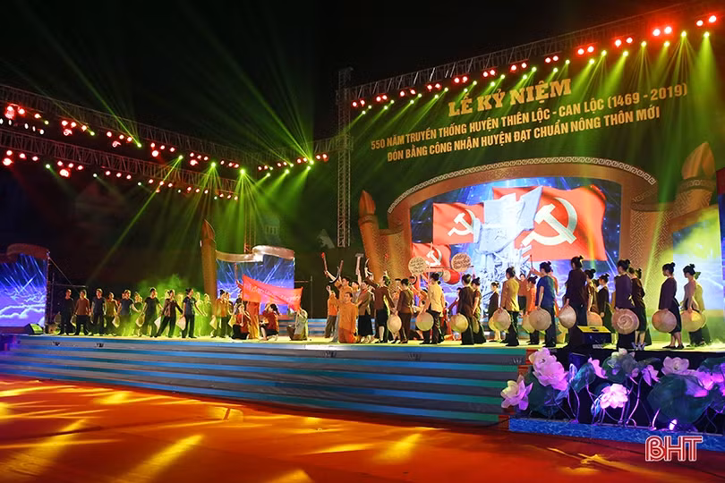 Lắng đọng chương trình nghệ thuật “Linh khí Sông Nghèn”