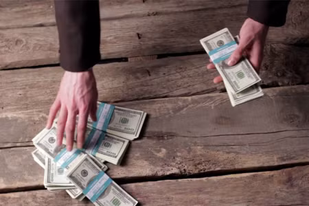 Lý do chính đáng để chui xuống cống