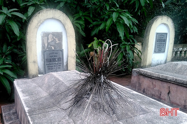 Cảnh tượng buồn ở Di tích lịch sử quốc gia Trường Cấp 2 Hương Phúc