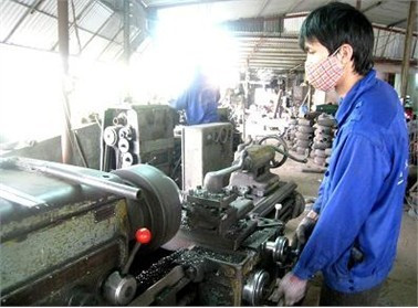 Việc quy hoạch, xây dựng cụm CN - làng nghề Trung Lương (thị xã Hồng Lĩnh) tạo điều kiện cho nhiều doanh nghiệp mở rộng quy mô, nâng cao hiệu quả SXKD Việc quy hoạch, xây dựng cụm CN - làng nghề Trung Lương (thị xã Hồng Lĩnh) tạo điều kiện cho nhiều doanh nghiệp mở rộng quy mô, nâng cao hiệu quả SXKD