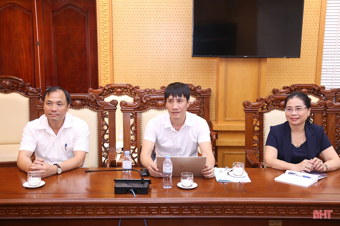 Trường song ngữ quốc tế Horizon tặng trang thiết bị, sẵn sàng hỗ trợ chuyên môn cho ngành GD&ĐT Hà Tĩnh