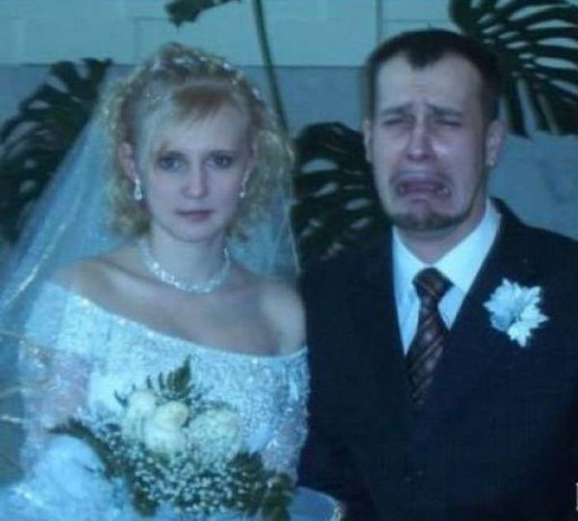 Chụp ảnh cưới đến “thổ dân“ cũng phải bật cười