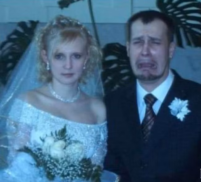 Chụp ảnh cưới đến “thổ dân“ cũng phải bật cười