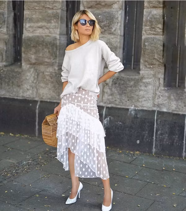 Mặc đẹp cùng xu hướng chấm bi