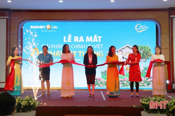 Bảo Việt nhân thọ Hà Tĩnh ra mắt “An phát cát tường”