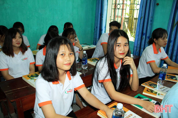 Nghi Xuân khai trương Trung tâm định hướng nghề nghiệp