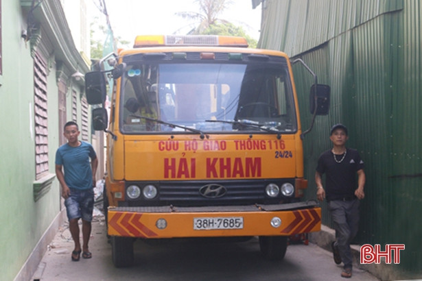 Sập nhà lúc tháo dỡ ở TP Hà Tĩnh, 2 người bị thương