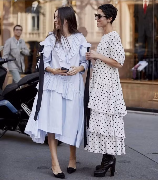 Mặc đẹp cùng xu hướng chấm bi