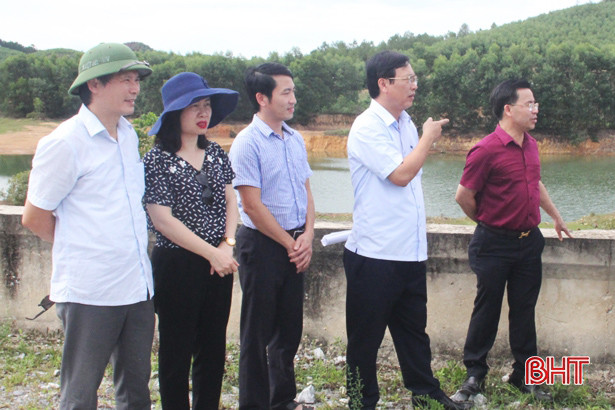 Hương Khê đầu tư hơn 8 tỷ đồng sửa chữa hồ đập xuống cấp