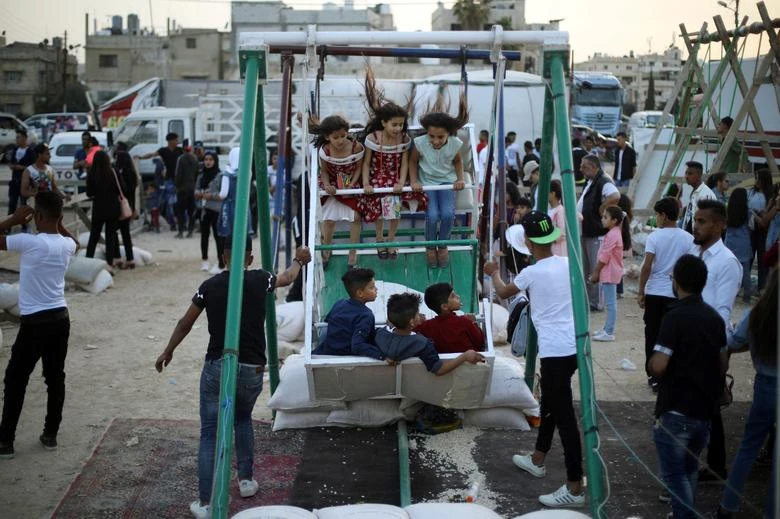 Người Hồi giáo khắp thế giới mừng kết thúc tháng ăn chay Ramadan