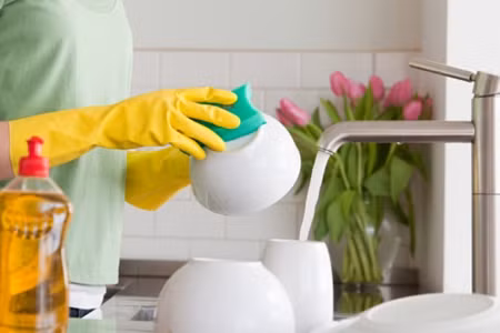 6 sai lầm khi dùng nước rửa bát nhiều người mắc phải mà không hay