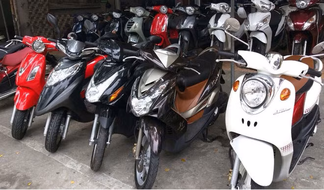 Thu nhập từ 8-10 triệu đồng/tháng nên mua xe máy nào?