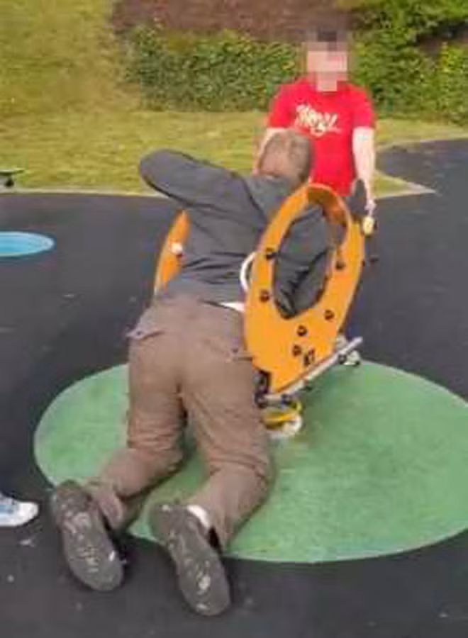 Khi bạn lớn rồi nhưng vẫn nghĩ mình là trẻ con